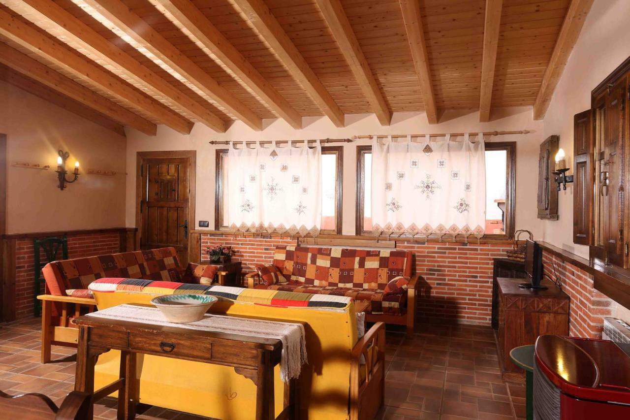 Pensjonat La Casa Del Abuelo Simon Fuente el Sauz Zewnętrze zdjęcie